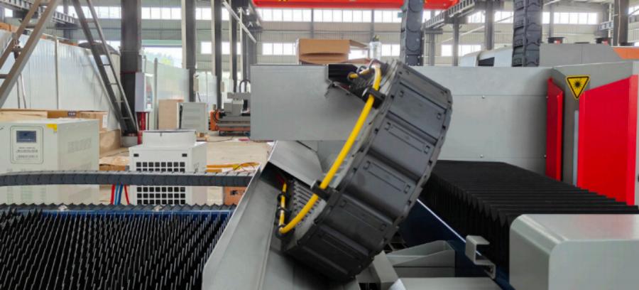 External Routing Of Fiber Optical Cable